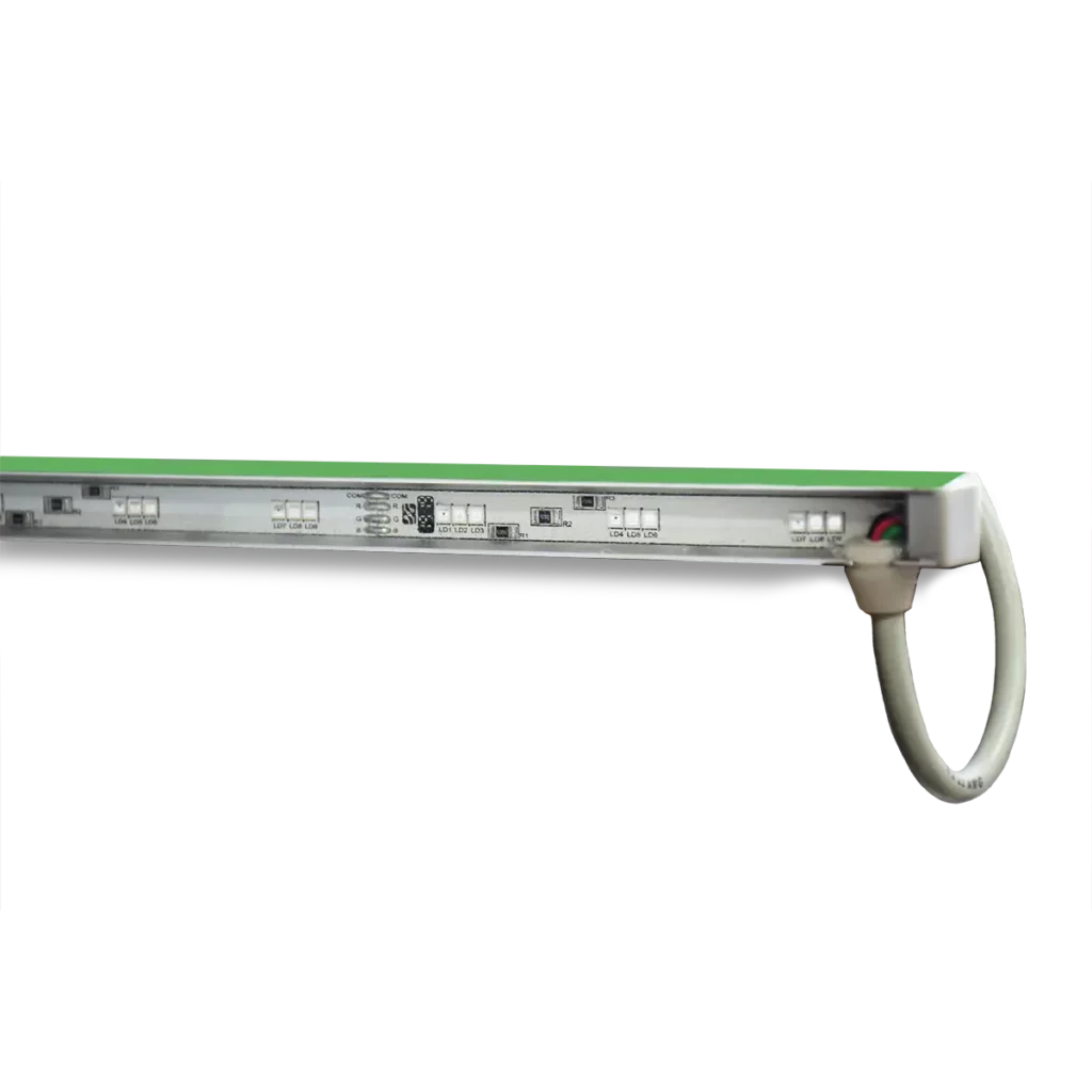 Luminaria RGB 4W 40 cm para cascada